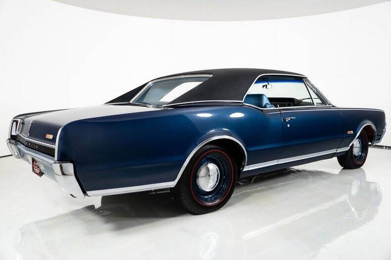 1967 Oldsmobile Cutlass Supreme