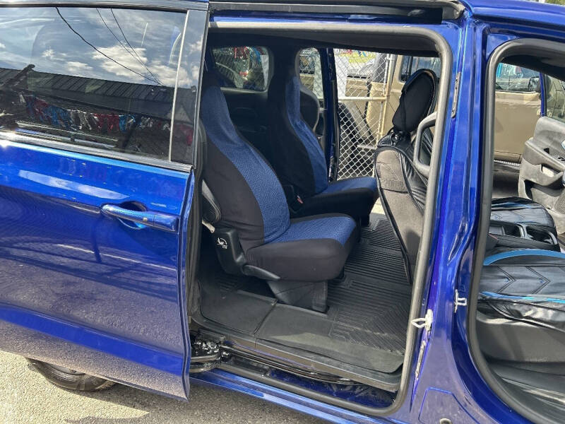 2018 Chrysler Pacifica Touring Plus