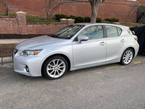 2013 Lexus CT 200h for sale at Car World Inc in Arlington VA