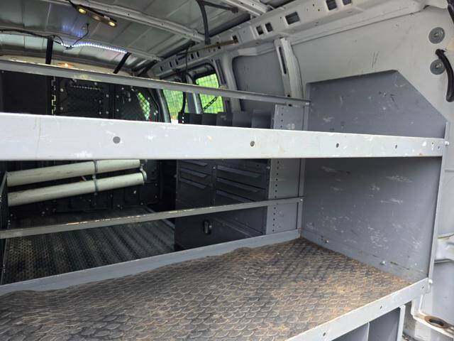 2016 GMC Savana 2500