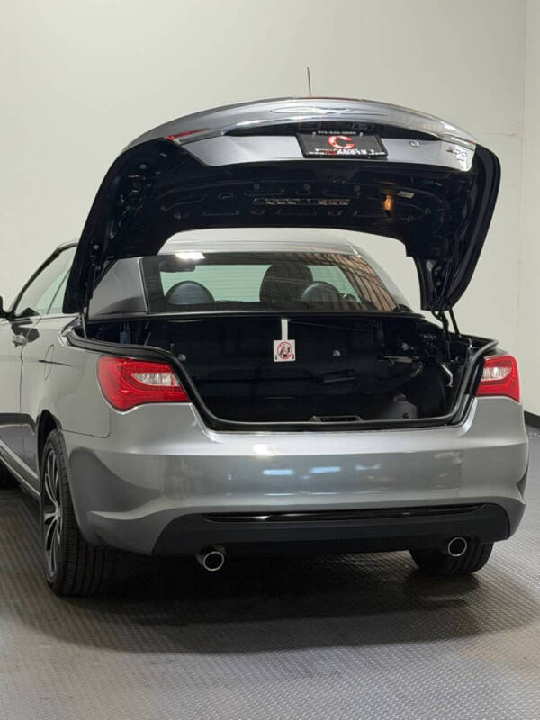 2011 Chrysler 200 S