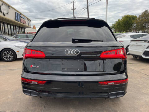 2020 Audi SQ5 3.0T quattro Prestige