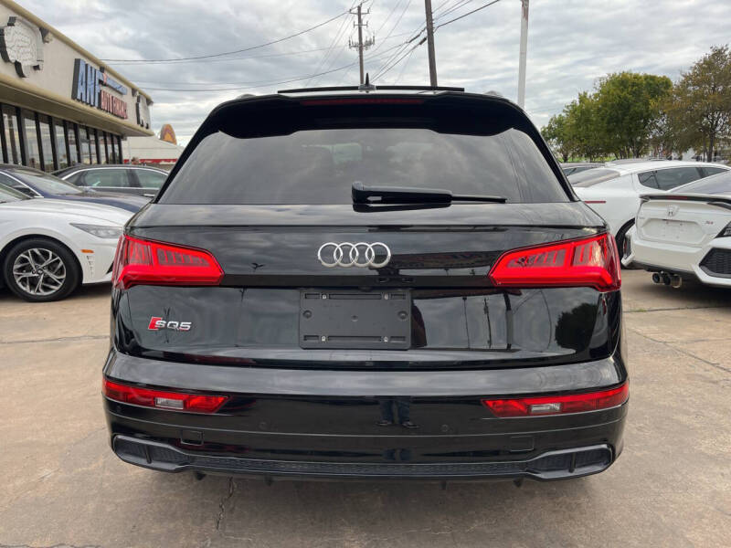 2020 Audi SQ5 3.0T quattro Prestige