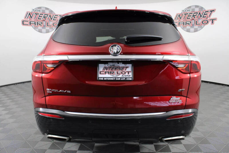 2024 Buick Enclave Essence