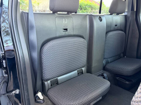 2012 Nissan Frontier SV V6