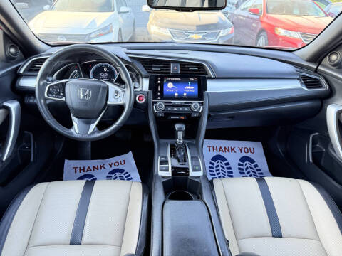 2017 Honda Civic Touring