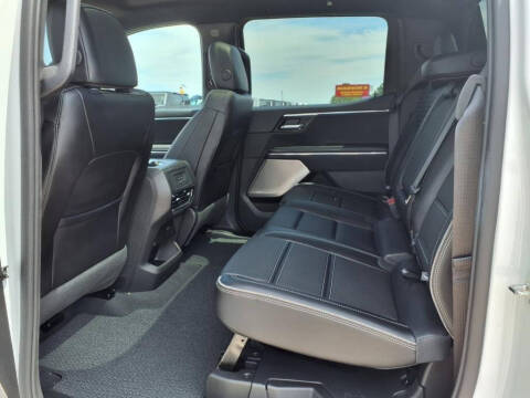 2025 GMC Sierra EV Denali