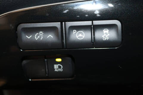 2018 Toyota Prius Three