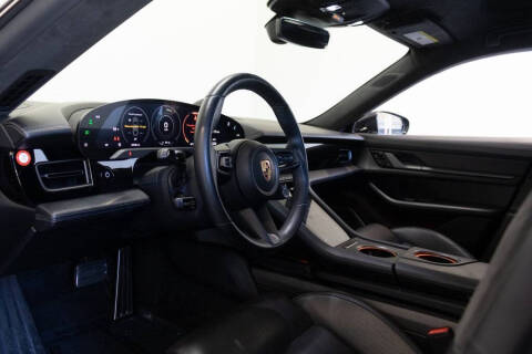 2020 Porsche Taycan Turbo S