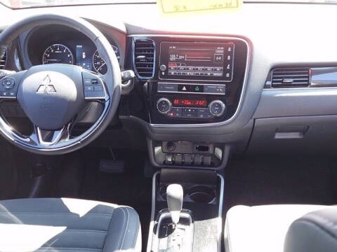 2019 Mitsubishi Outlander ES