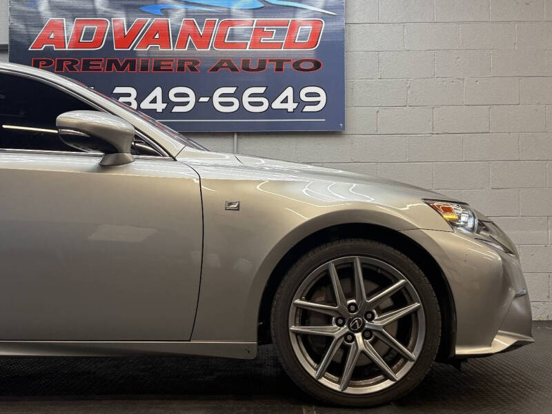 2016 Lexus IS 200t