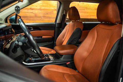 2023 Kia Carnival SX