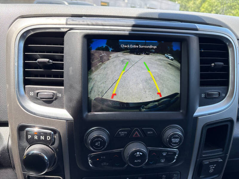 2018 RAM 1500 SLT