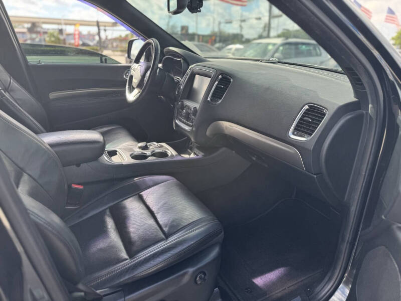 2014 Dodge Durango R/T's photo