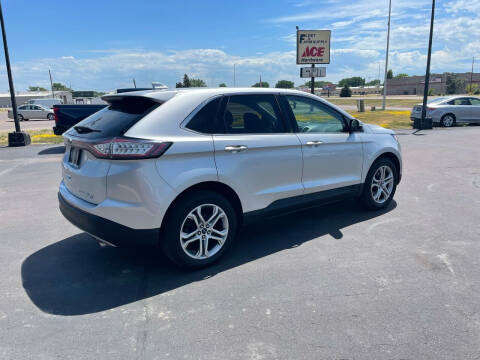 2016 Ford Edge Titanium