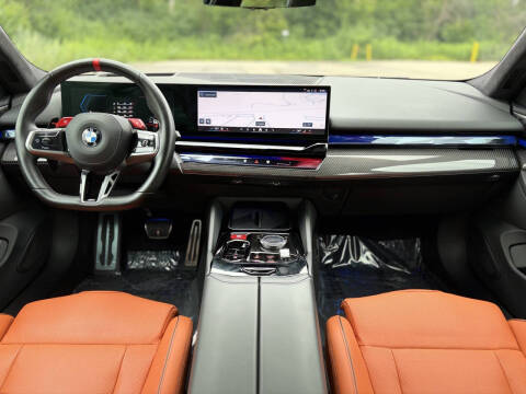 2025 BMW M5