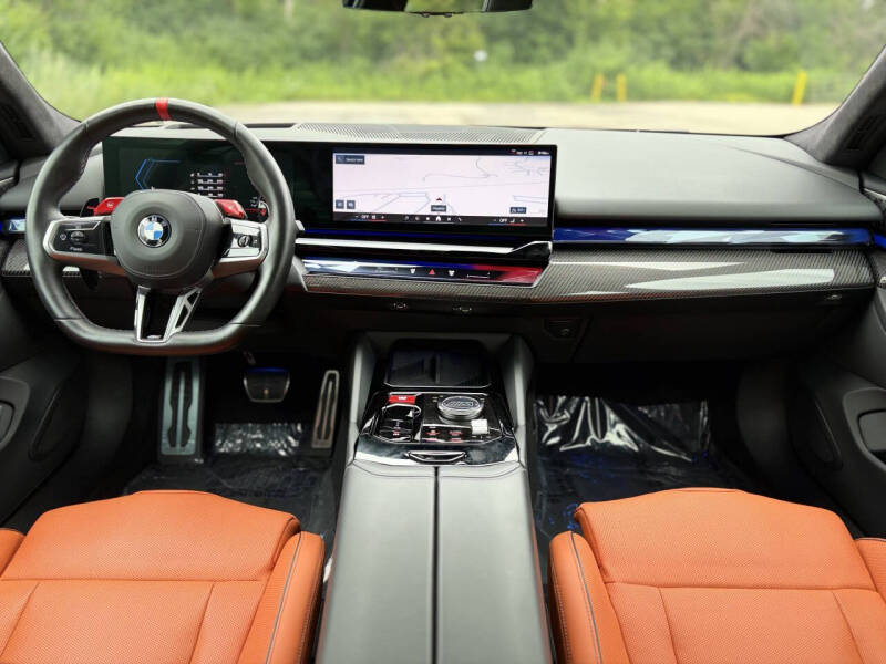 2025 BMW M5