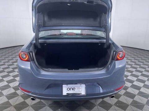 2023 Mazda Mazda3 Sedan 2.5 S Carbon Edition