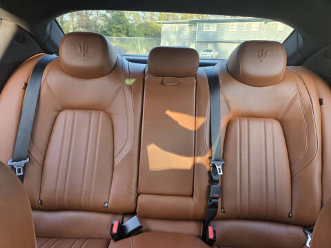 2015 Maserati Ghibli