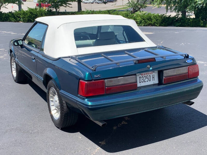 1990 Ford Mustang LX 5.0