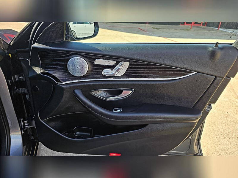 2018 Mercedes-Benz E-Class E 300