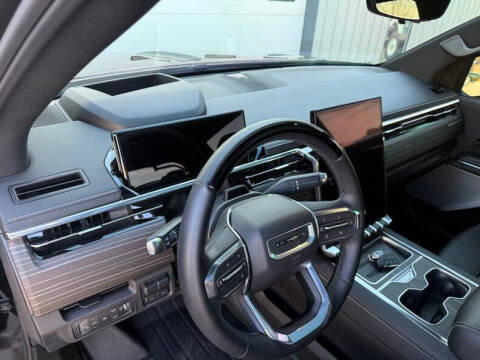 2025 GMC Sierra EV Denali