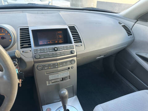 2004 Nissan Maxima 3.5 SE