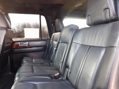 2017 Lincoln Navigator L Select