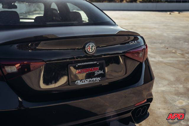 2019 Alfa Romeo Giulia Quadrifoglio