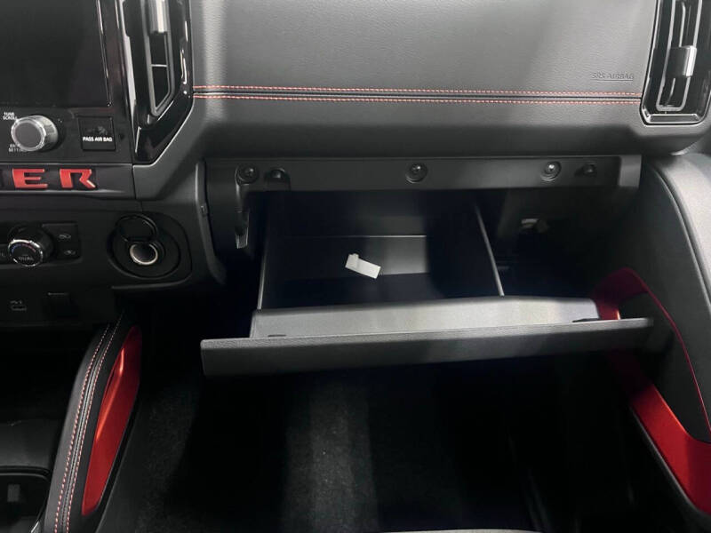 2025 Nissan Frontier