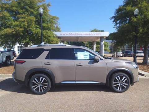 2023 Nissan Pathfinder for sale at BLACKBURN MOTOR CO in Vicksburg MS