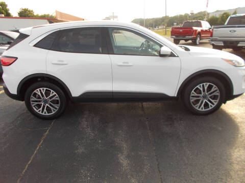 2022 Ford Escape SEL