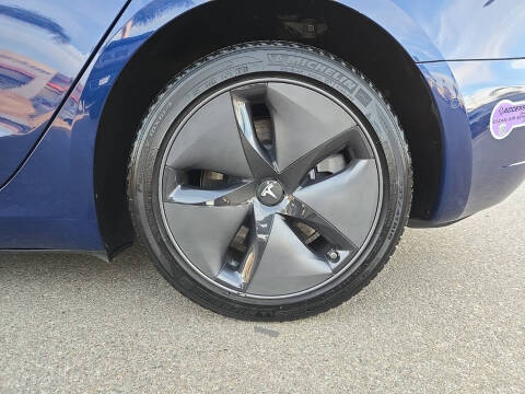 2018 Tesla Model 3 Mid Range