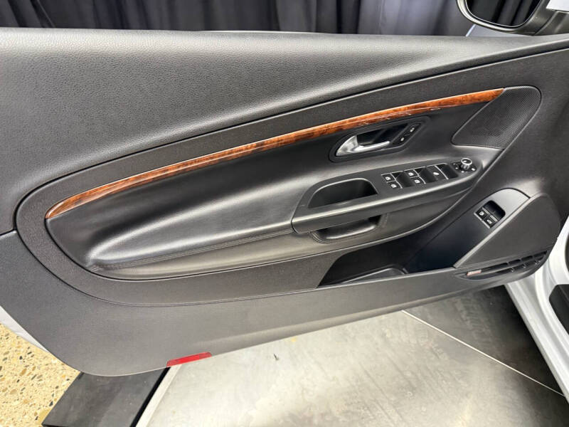 2012 Volkswagen Eos Executive SULEV