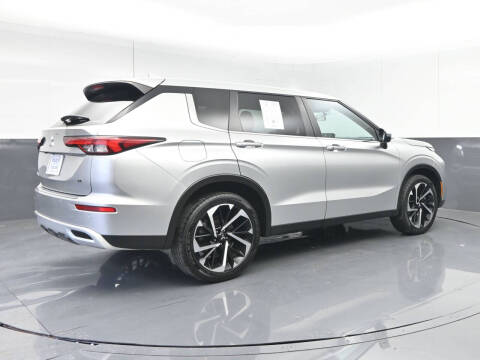 2022 Mitsubishi Outlander