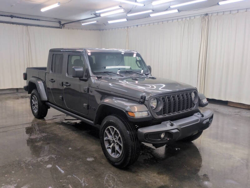 2025 Jeep Gladiator NightHawk