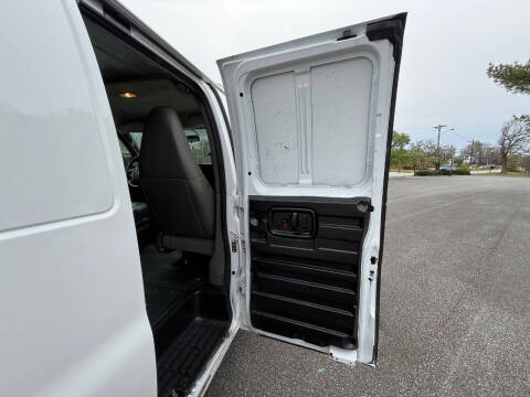 2020 Chevrolet Express 2500