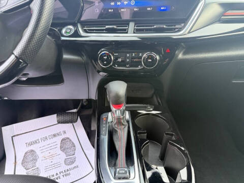 2025 Chevrolet Trax RS