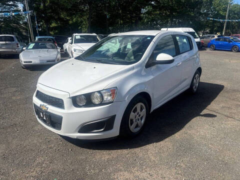2014 Chevrolet Sonic LS Auto