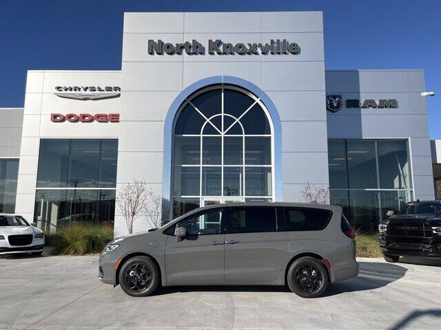 2022 Chrysler Pacifica Hybrid for sale at SCPNK in Knoxville TN