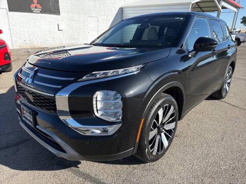 2025 Mitsubishi Outlander SE