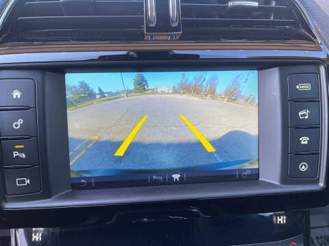 2017 Jaguar XE 35t Premium