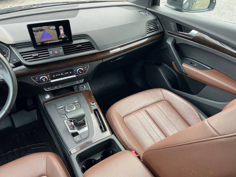 2019 Audi Q5 quattro Premium 45 TFSI