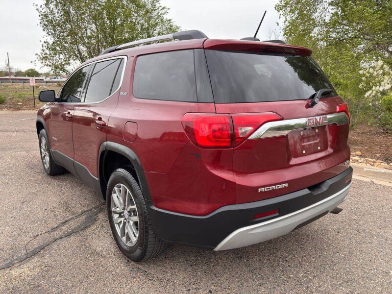 2017 GMC Acadia SLE-2