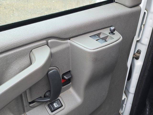 2022 Chevrolet Express LS 3500