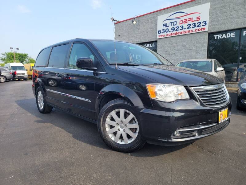 2015 Chrysler Town and Country for sale at Auto Deals in Roselle IL