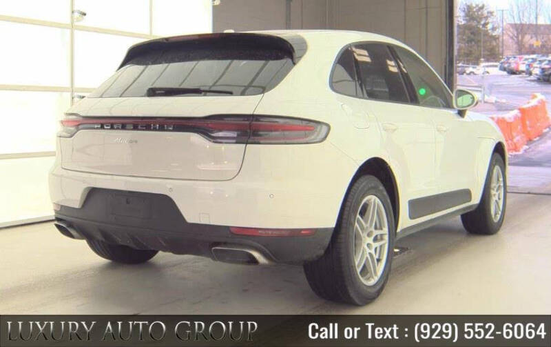 2020 Porsche Macan