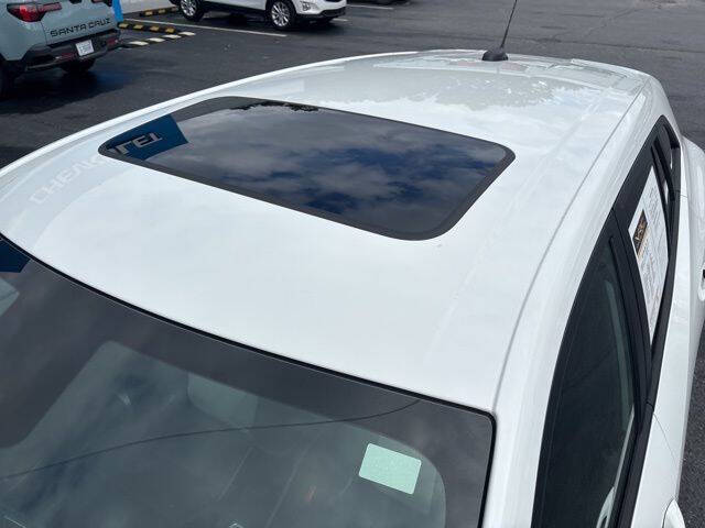 2024 Chevrolet Trax RS