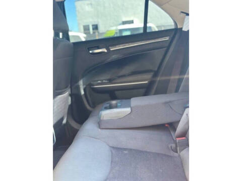 2023 Chrysler 300 Touring