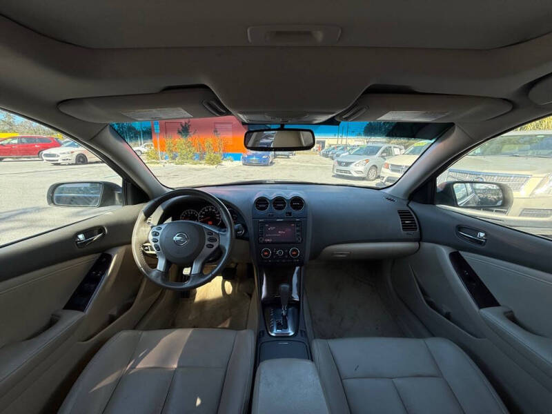 2012 Nissan Altima 3.5 SR